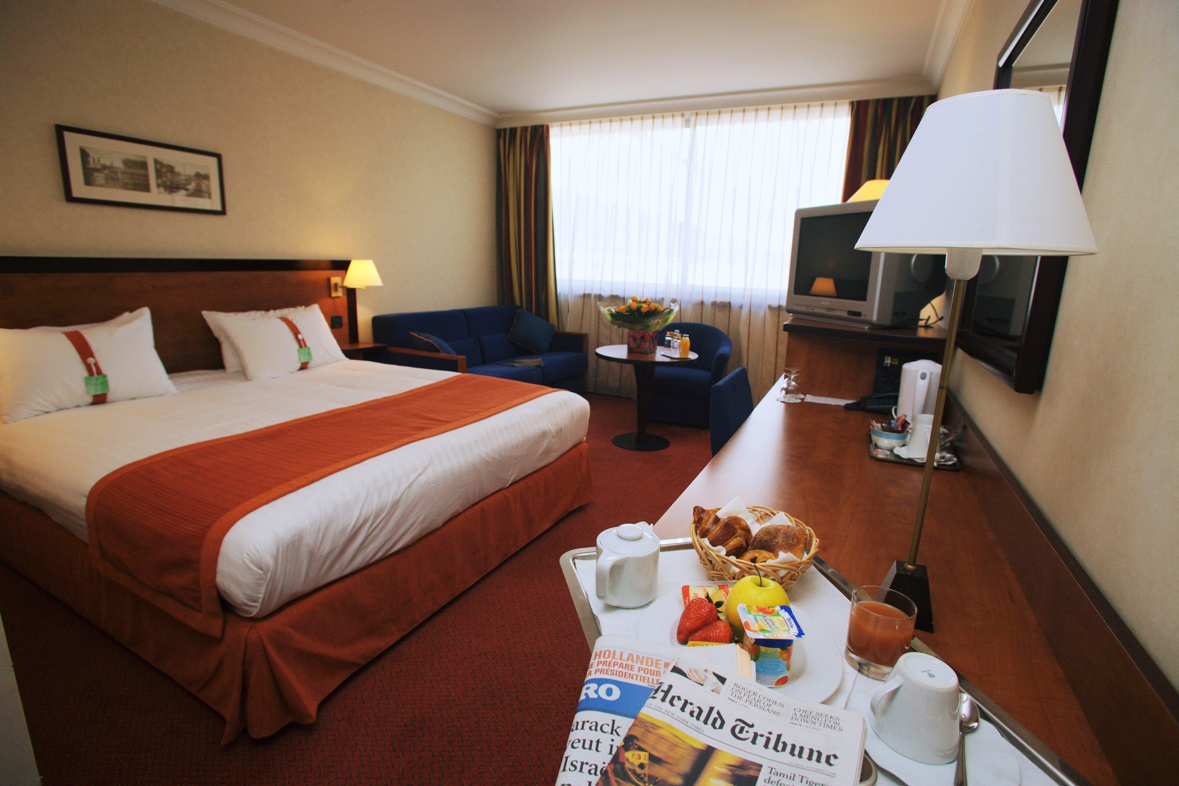 מלון Doubletree By Hilton Paris Bougival מראה חיצוני תמונה