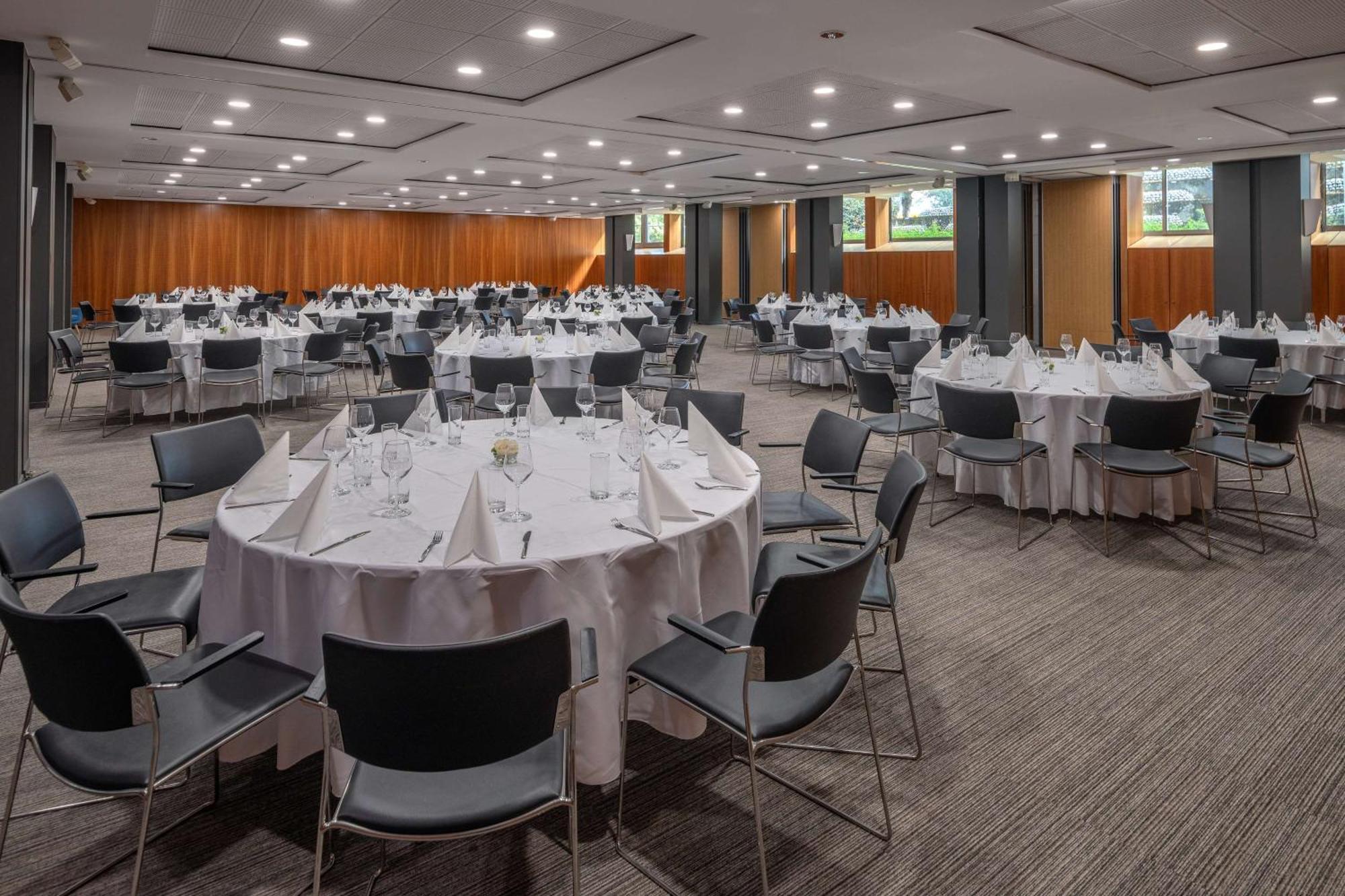 מלון Doubletree By Hilton Paris Bougival מראה חיצוני תמונה