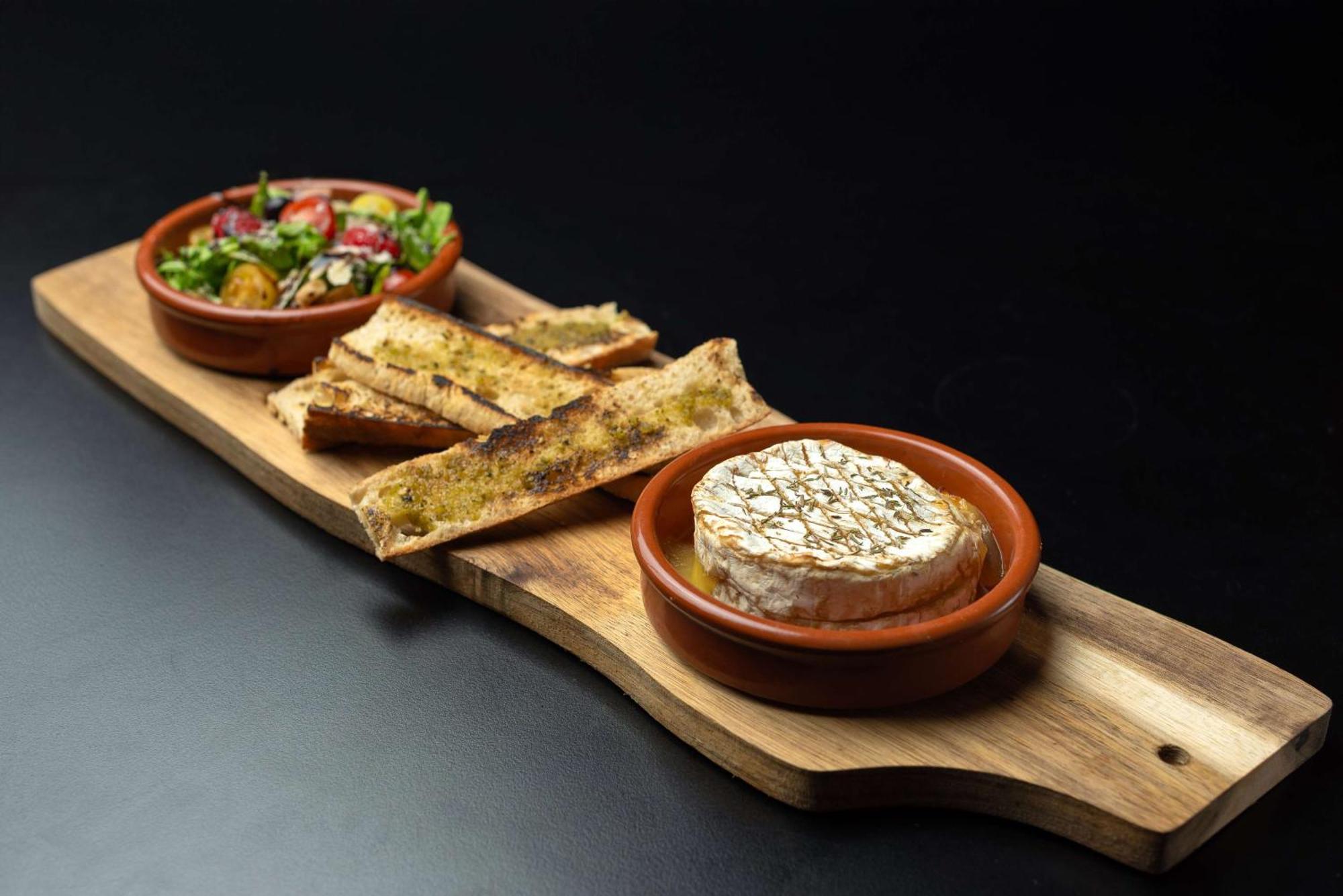 מלון Doubletree By Hilton Paris Bougival מראה חיצוני תמונה